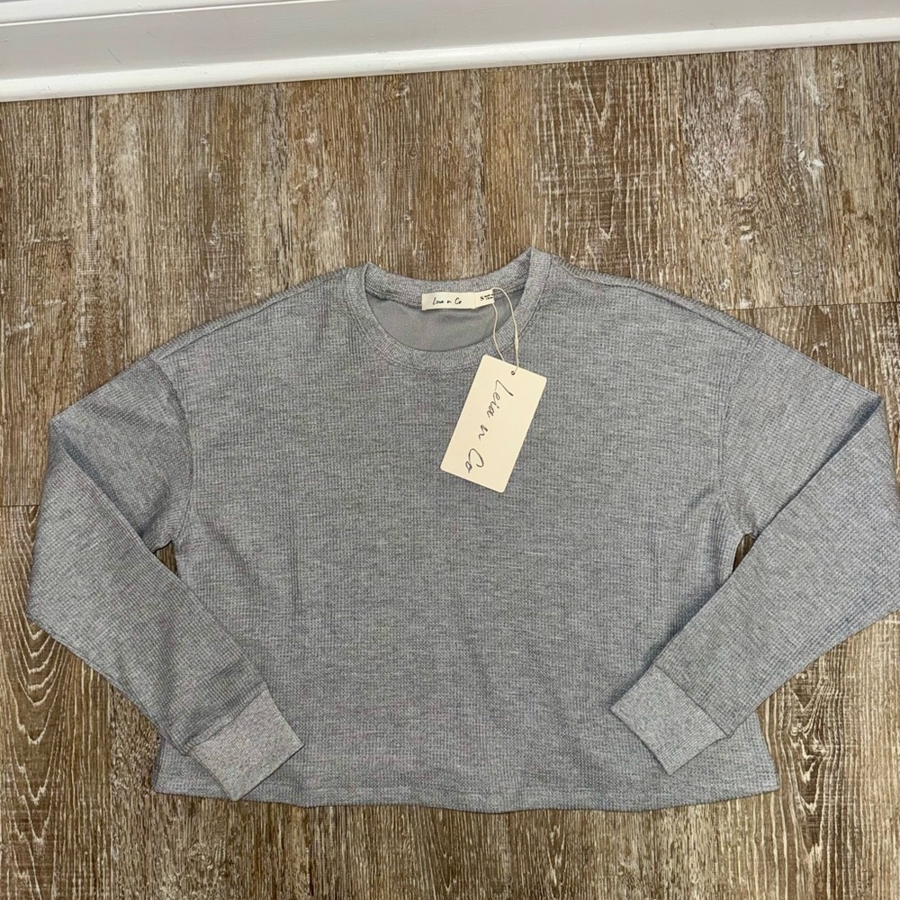 NWT Gray Long Sleeve Knit Top